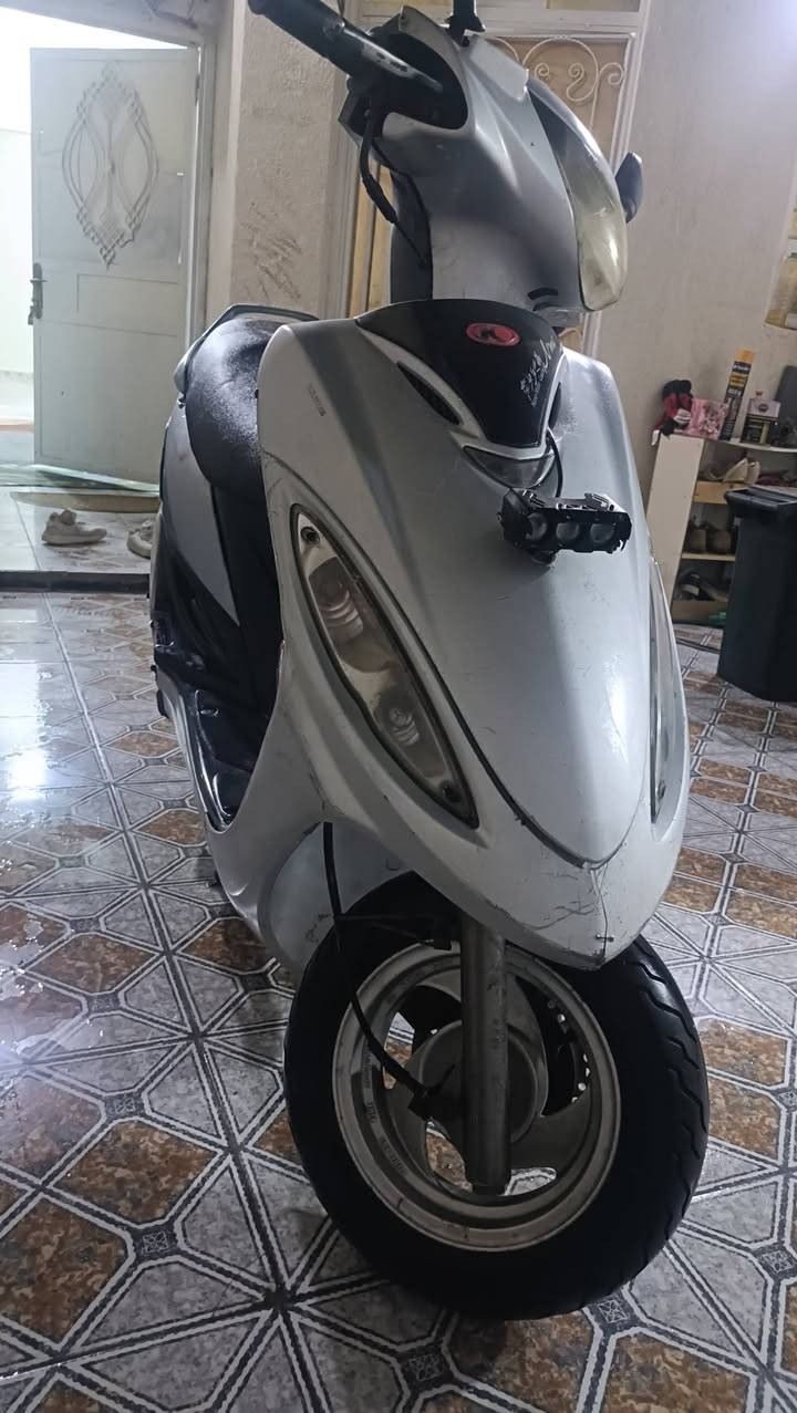 دراجه جي فور مامفتوحه بلاد 450 وبيها مجال للشراي مستعجل عليها دراجه نظيفه


**إذا كنت صاحب هذا الإعلان وتريد حذفه لأي سبب، رجاءا أرسل رسالة إلى الدعم الفني**