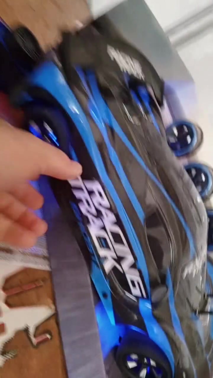 ريبوت وسياره  شغلات  بس سياره بيه نقص شاحنه  وبيه كسر موضحات بل فديو   ريبوت كامل مابي نقص شغال.  شحن. يشحن تايب سي مزاد أعلى سعر    لبيع شلع  مابيع  قطعه


**إذا كنت صاحب هذا الإعلان وتريد حذفه لأي سبب، رجاءا أرسل رسالة إلى الدعم الفني**