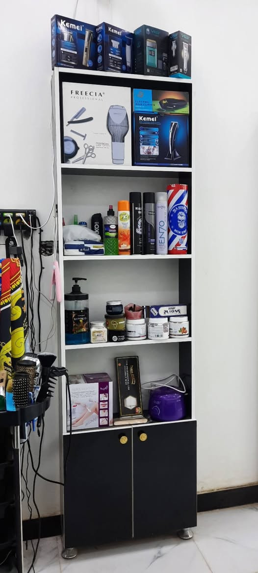 مرايات 2 وفاترينا 1. نهايتهن 130 مكاني بالاسكان الصناعي


**إذا كنت صاحب هذا الإعلان وتريد حذفه لأي سبب، رجاءا أرسل رسالة إلى الدعم الفني**