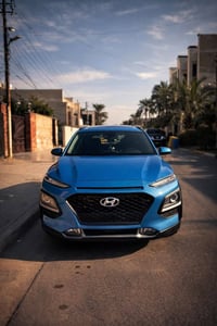 كونا وارد امريكي موديل 2020 فول مواصفات ضربتها فقط حافه البنيد بدون اي...