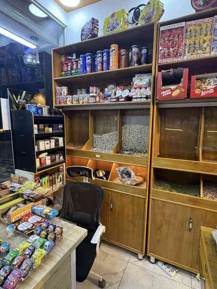 عارضات كرزات وحلويات للبيع *********** مكاني بغداد البلديات
