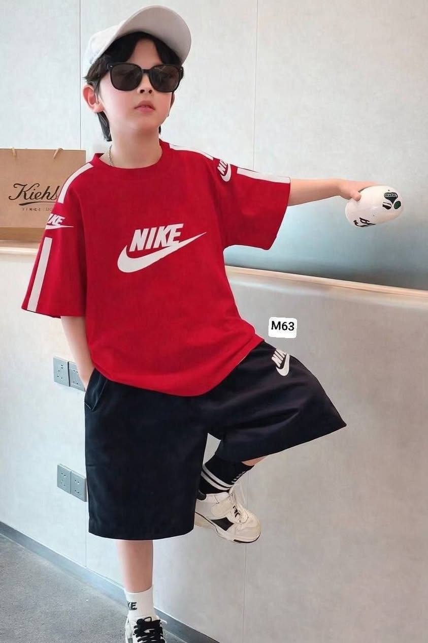 قياس 5-6-7-8-9-10-11 سنة 
السعر الدرزن  75  الف  
الدرزن : 12 قطعه


**إذا كنت صاحب هذا الإعلان وتريد حذفه لأي سبب، رجاءا أرسل رسالة إلى الدعم الفني**