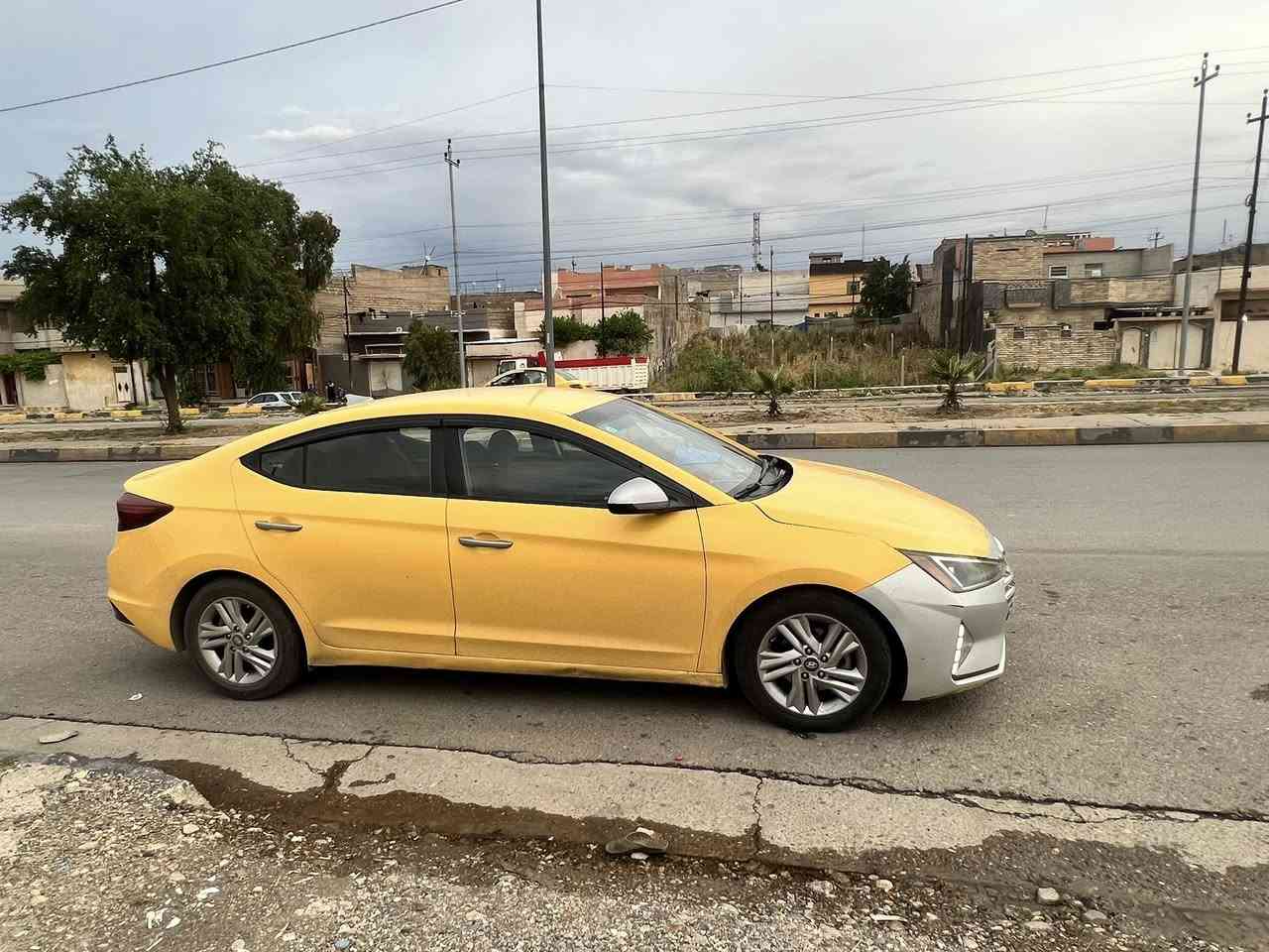 الانترا موديل 2020رقم بغداد بأسمي 
مكينة وكير شرط محرك 20دوش وكير at
سياره ضررها بونيد وجاملغ بدون دواخل 
هيئه غرامات صفر صافيه  
السعر 118$ وبيها مجال للشراي 

‭٠٧٧٢ ٩٢١ ٦٩١٢‬بي واتساب
