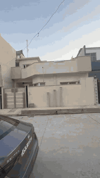 بيت للبيع 
حي الوحدة جمعية الحدباء قرب سايدين النخيل 
وصل بلدية جمعية الحدباء 
100 متر واجهه 10 العمق 10 مربع 
طابق واحد بناء 2022 نظيف جدا 

سعر البيت مناسب جدا 82 مليون بي مجال 
للتواصل مع الصالحين للعقار 
***********
***********
#الصالحين_للعقار #بيوت_للبيع #بيوت #استثمار #عقارات #عقارات_الموصل #بيت_للبيع #الموصل #نينوى #شارع_كركوك #الوحدة #جامعة
