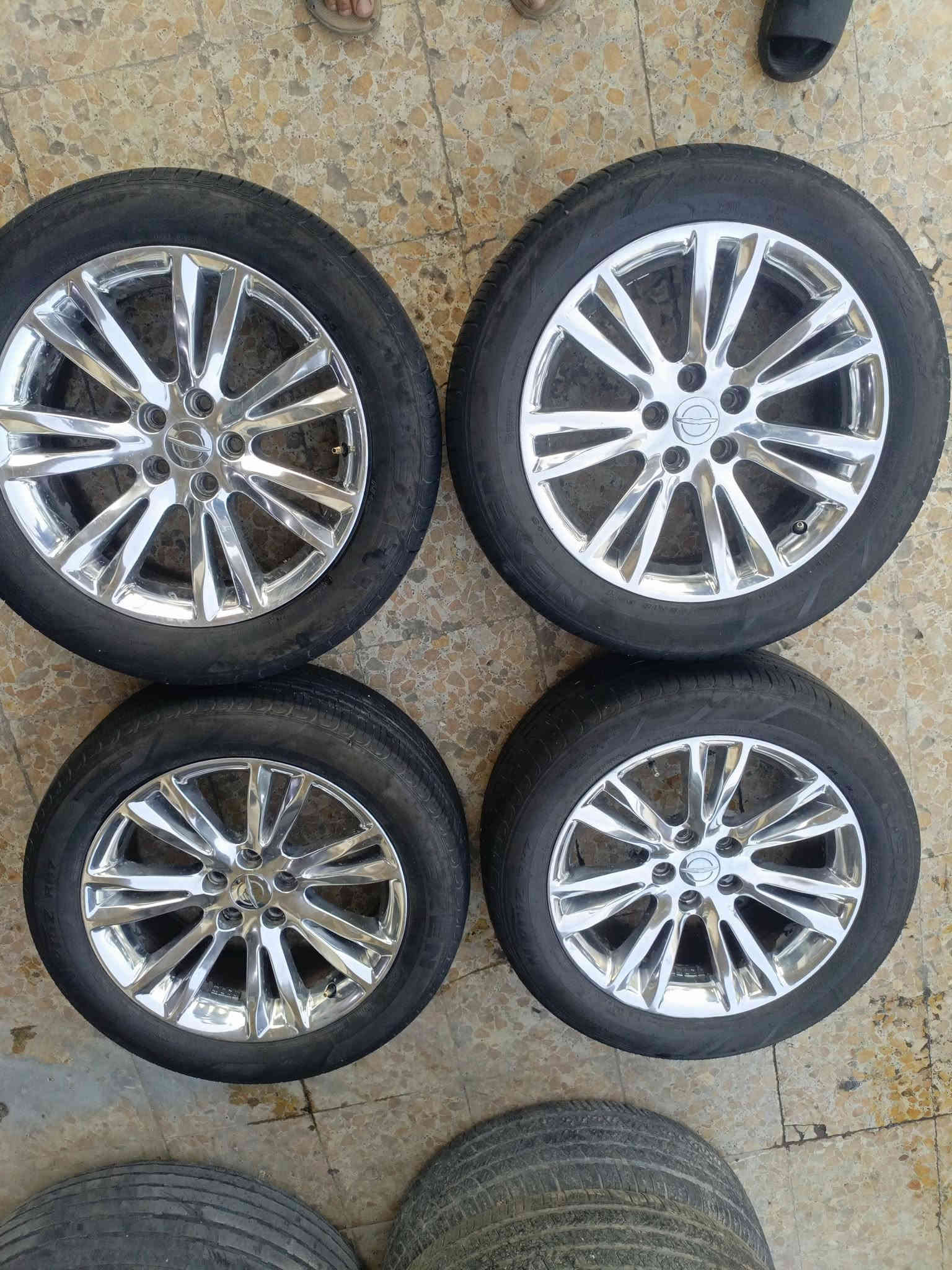 سلام عليكم
متوفر جميع الاحجام بيع و مراوس شعدك تعال خاص وتدلل
*********** واتساب
***********
