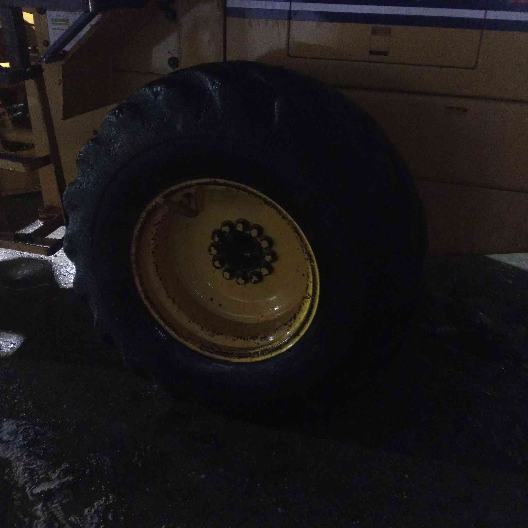 تايرات 9/24 /16/***********
