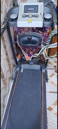 جهاز نضيف جدا بي حزام هزاز ايضا السعر 325 بي مجال للاتصال @07902244229