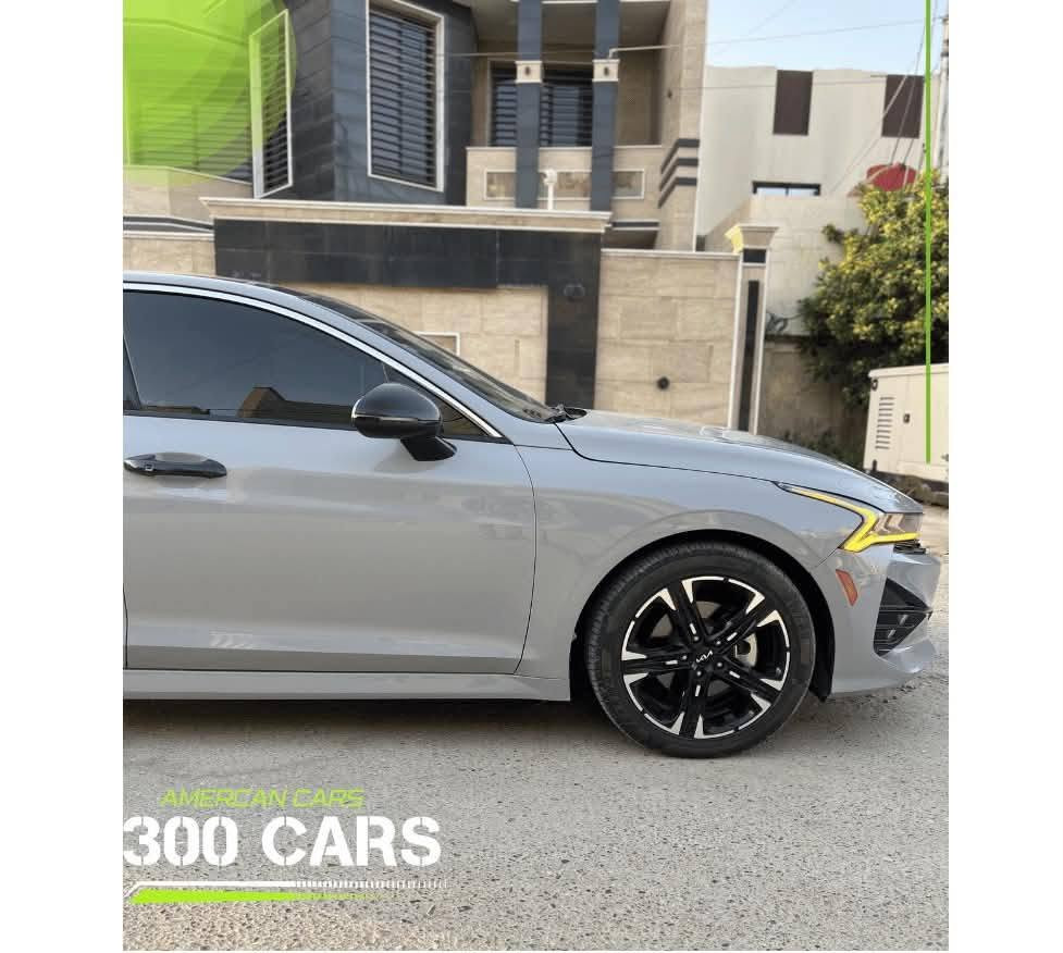 كي فايف معوقين باسمي موديل2022

Kia K5 gt -line 

ماشيه 35 

مواصفات السياره : 

1- بصمه أبواب و تشغيل عن بعد 

2- كشن ألسائق كهرباء 

3- شاشه كبيره 

4- لد نهاري 

5- ويل كب 18 

6- شاشه عرض أعطال بالدشبول 

7- كروز سرعه ذكي ( مثبت سرعه) 

8- كشنات تدفئة 

9- سايد بريك كهربائي 

10- GPS 

11- صندوق كهرباء 

12- قيادة ذاتيه 

13- شاحن واير ليس 

14- تحديد مسار 

15- مخارج شحن امامي و خلفي 2 

17- جام اوتو السائق 

18- مانع أنزلاق 

19- كامره دواره 

20- حجم ألمحرك 1600 توربو 
مكاني بابل 
***********
