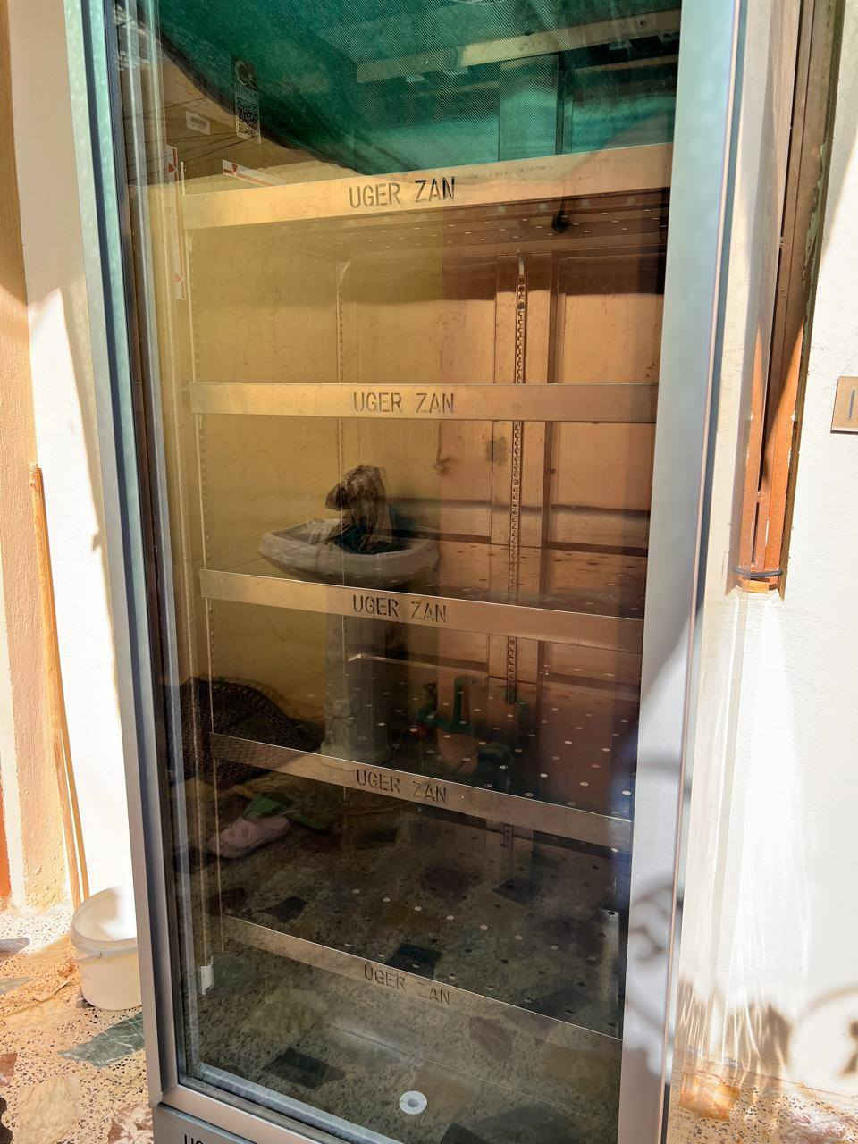 براد تركي جديد استخدام قليل أگيور التركي الاصلي 
اخو الجديد عرض 80سم  رفوف استيل  سعره 800
مشتريه بمليون وخمسين 
الاستفسار ***********
