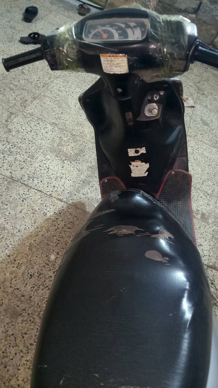 السلام عليكم موطور ساسوكي النضافه بعينك شوف المحرك مجفت مره قبل شهر المحرك فول ماتسمع صوت الشلعه فول  يرادلو كفر امامي وبس السعر 175الف وبي مجال الشراي المكان شارع الباشه تكريت


**إذا كنت صاحب هذا الإعلان وتريد حذفه لأي سبب، رجاءا أرسل رسالة إلى الدعم الفني**