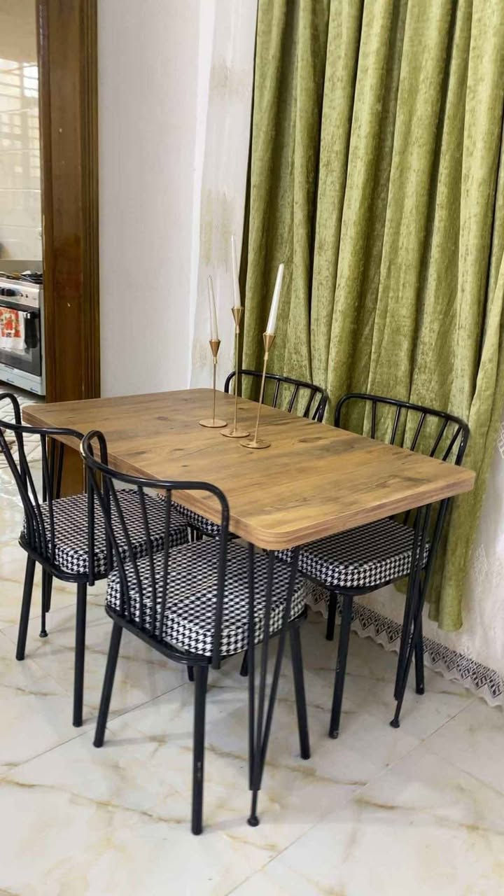 تخفيض 🩷
بمناسبة شهر الخير ب99 الف فقط
طاولة تركية بمواصفات عالمية
مع اربع كراسي
سطح الميز خشب مرمري
تتحمل اوزان ثقيله
توصيل 6 الاف لكل العراق
مكان الشركة بغداد حي الجهاد
*********** بغداد, العراق
