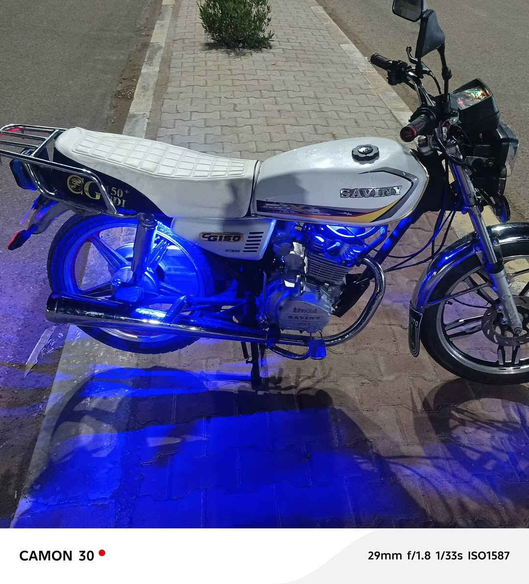 يالله سلام عليكم
موطور يراني 
البيع موديل 
2020
محركه نعومه فول
ولأتنقيص ولأتبخير 
كهربايات شغاله كل 
موطور خير من الله 
بي منفيس بليته رقم شاصي 
موطور شلعه معدل 
العنوان جزيره الخالديه  
رقم الهاتف 
***********
السعر 475
بي مجال
