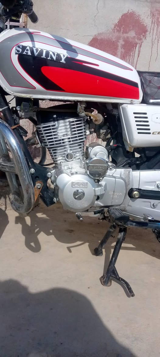 الـسـلام عـليـكم
مـوطور للبـيع  و امـراوس ب 5 گـير 

مـحـرك مـا مـفتـوح  شـرط 

مـوديـل 2021

كـهـربائيات كـامـلـة 

تـوايـر جـدد

كـلـو بـلادي شـرط 

الـسـعر 480 وبـي مـجـال

***********
