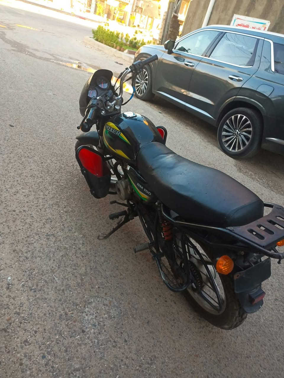 سلام عليكم دراجه بوكسر مديل 20 مكينه ناعمه دراجه سلف كهربائيات بدون اوراق سعر 650 رقم *********** عنوان بغداد الحسنيه الراشديه
