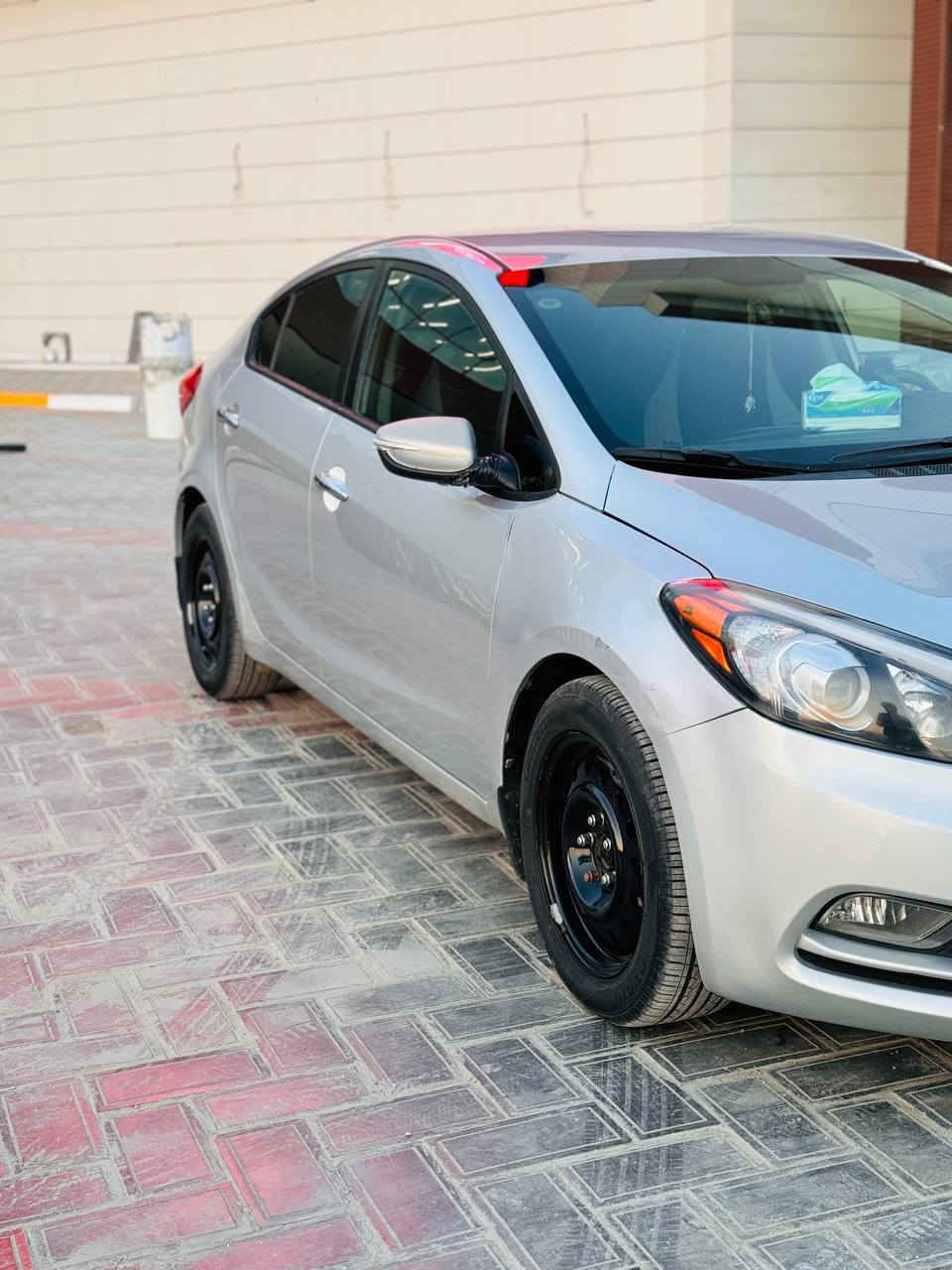 فورتي 2015 محرك 2000 دوش تحكم ستيرن كامره شاشه ارضيه جلد تخم تاير جديد بيها قطعتين تبديل جاملغ ايمن وبنيد سعر 105
للتواصل *********** 
مكلف بالنشر
