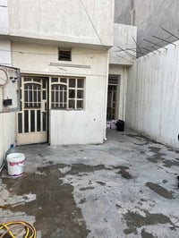 دار للأيجار الدورة الميكانيك المساحة 95 متر  الطابق الاول يحتوي على صا...