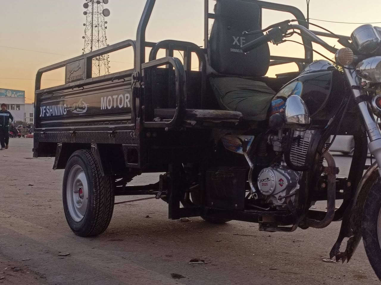 السلام عليكم ستوته للبيع موديل 2025رقم وسنويه نجف
مكفوله مكينه لا تنقص ولاتبخر 
الاستفسار اكثر الاتصال بالرقم ***********
