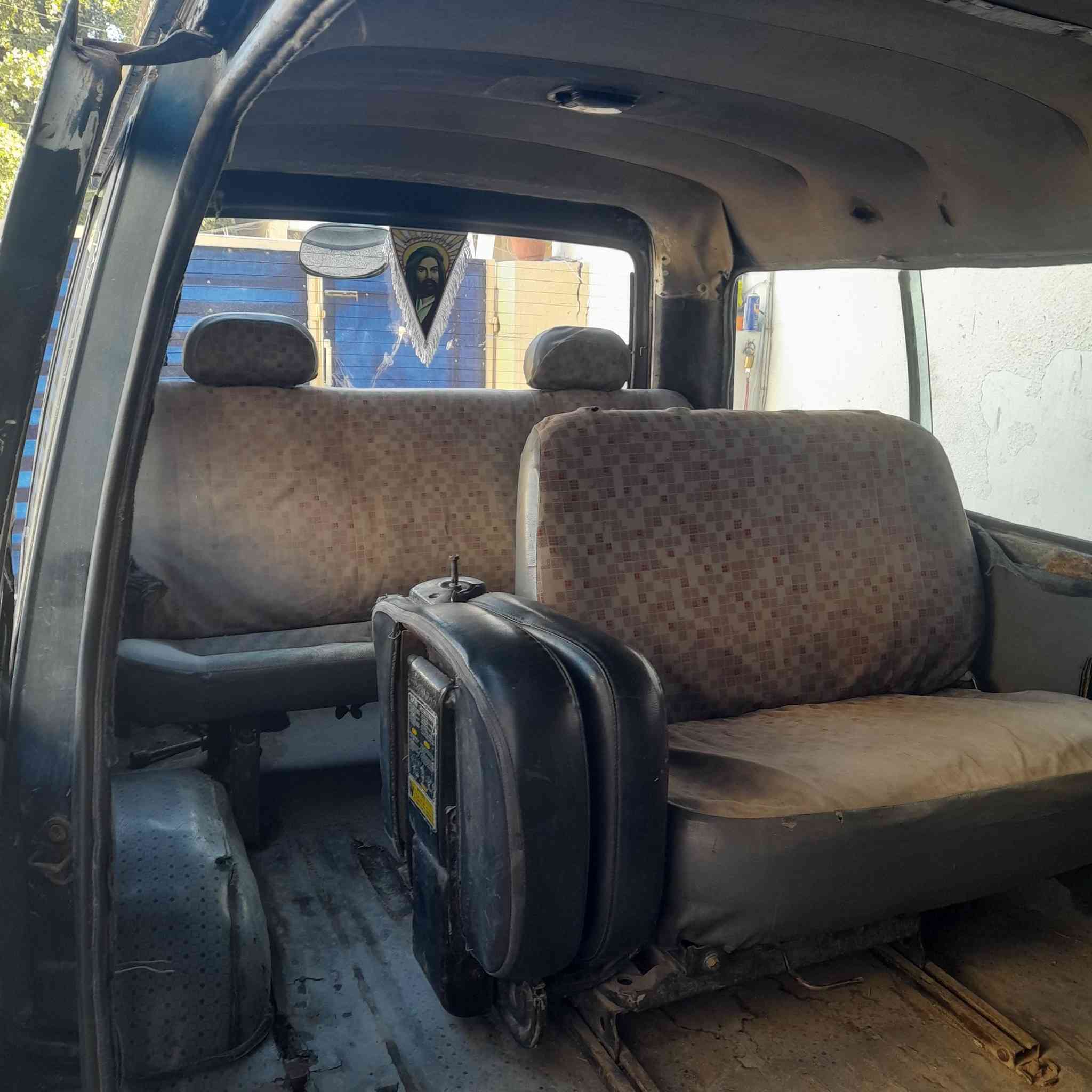 سلام عليكم كيا بستا موديل ٩٤ سيارة مكينة كير  اكسل خير من الله شواصي كفالة مال شركة كهربائيات كاملة داخل حلو سنوية لل ٣٠ سيارة مكانها بغداد البياع السعر ٣٥ وبيها مجال للشراي للتواصل الاتصال ***********
