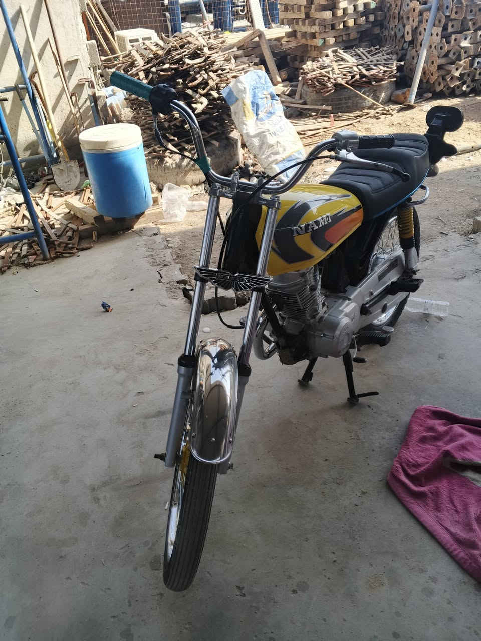 دراجة تعمير نامة شلامجة مفتوحة ولفات اي نقص مابيهة ادوات مكفولة من السرقة السعر 700مكاني بصرة ابي الخصيب ***********
