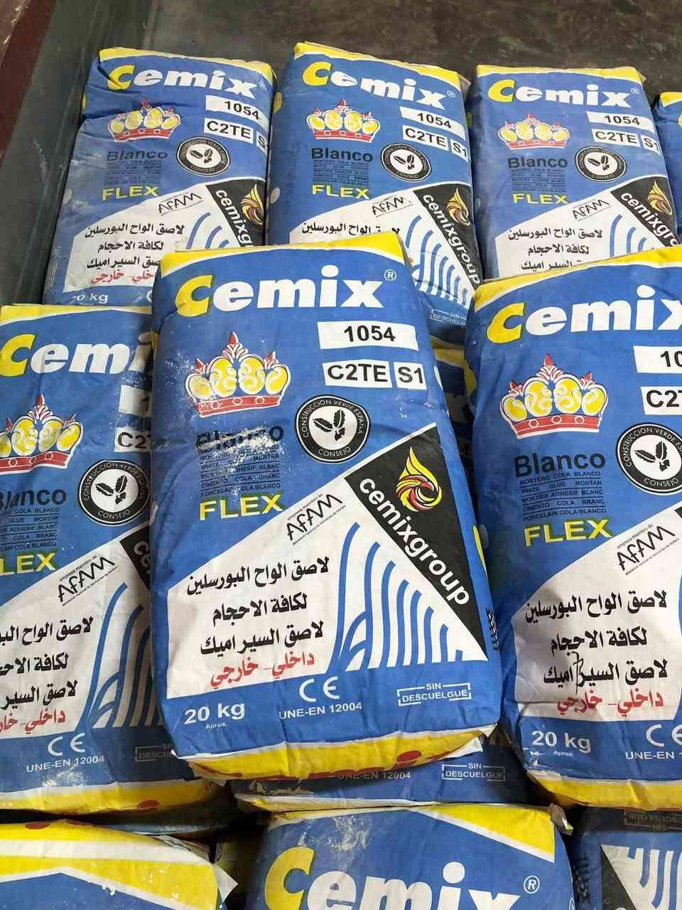 الشركة الرئيسيّة المعتمدة الموزعه لجميع المحلات (الانشائية)( السيراميك) في العراق
 شركة# موزعة للمادة الاصقة التركية🇹🇷 . اسبانية🇪🇸

#جملة_الجملة
المادة الخاصة بسيراميك والمرمر والكرانيت تستعمل المادة ارضي وجداري مقاومة للرطوبة 🔝 
وزن الكيس 20 كيلو الاسمر 
وزن الكيس 20 الابيض
وزن الكيس 10 كيلو ابيض  
يمد الكيس الواحد 3 متر مربع

الوكالات الخاصة بشركة الموزعة في العراق
‏‎‏‎الوكالات الاسبانية  الحصرية 
‏‎‏‎‏🇪🇸 ( SPANISH BLANCO )
‏‎‏‎‏🇪🇸 (Valencia) ‏
‏( Cemix Blanco ) 🇪🇸

‏‎الوكالات التركي الحصرية 
‏🇹🇷( Kalekim)
‏(YOMiX 103‎‏)🇹🇷
‏🇹🇷 (lstanbul fix)
‏( SUPER MILAN ) 🇹🇷

#ملاحظة. المادة تستعمل للجدار الملبوخ 

📩 اي سؤال او أستفسار 
الإتصال بهاتف الشركة 
‭ 0772 904 1868‬
 ارسال رسالة الماسنجر    
يوجد في الخاص 
المديرة التنفيذية لشركة 
نور الحسيني
