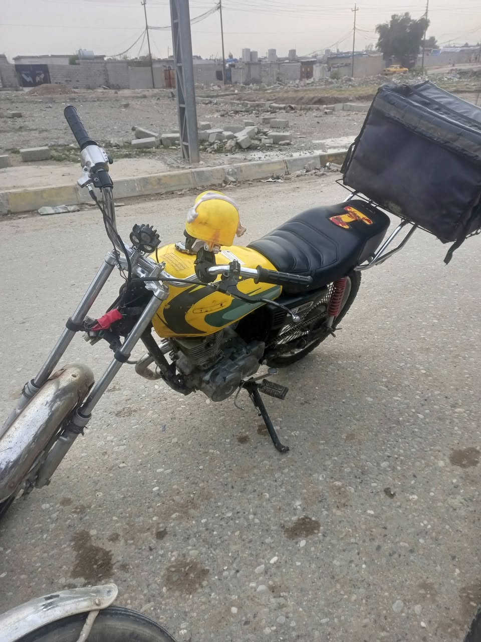 السلام عليكم دراجه نامه 2021 نشاط فول محرك اخرس لا صرف لا بخار وياله مسطره   صالنصه بصراوي للبيع او مراوس السعر225 للتواصل خاص او اتصل عل ***********
