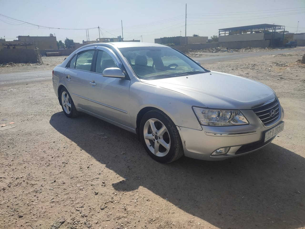 سوناتا للبيع موديل 2006رقم بغداد بسمي محرك 3300خير من الله جاهزه من كلشي سعر 82بيه مجال ***********مكان بغداد
