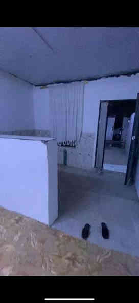 مشتمل بحي بغداد للايجار غرفه وصاله ومطبخ وحمام ب250 قفل *********** الي يريده ياخذله سكرين للمنشور ويدز
