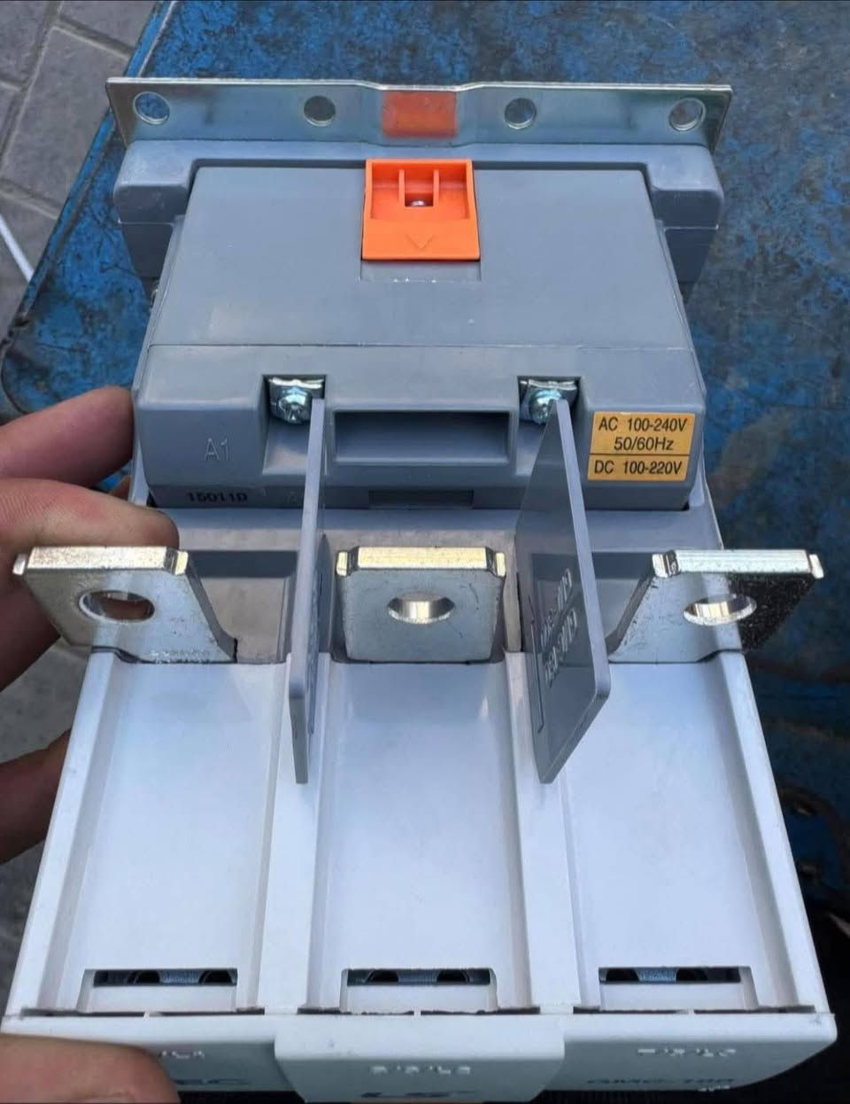 السلام عليكم ورحمة الله وبركاته 
يوجد لدينا كونكترات كوري LS
رمز 150 و رمز 180 
يوجد لدينا خدمه توصيل كل محافظات العراق
العنوان الشورجه عكد النصارى
👈***********👉
