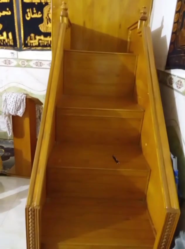 منبر للبيع جديد مستخدم فترة قليلة 

نبيعه لان حجمة كبير  ..  جديد ونظيف


**إذا كنت صاحب هذا الإعلان وتريد حذفه لأي سبب، رجاءا أرسل رسالة إلى الدعم الفني**