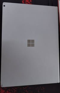 مايكروسوفت سيرفس بوك 2 مستعمل للبيع                                   ...