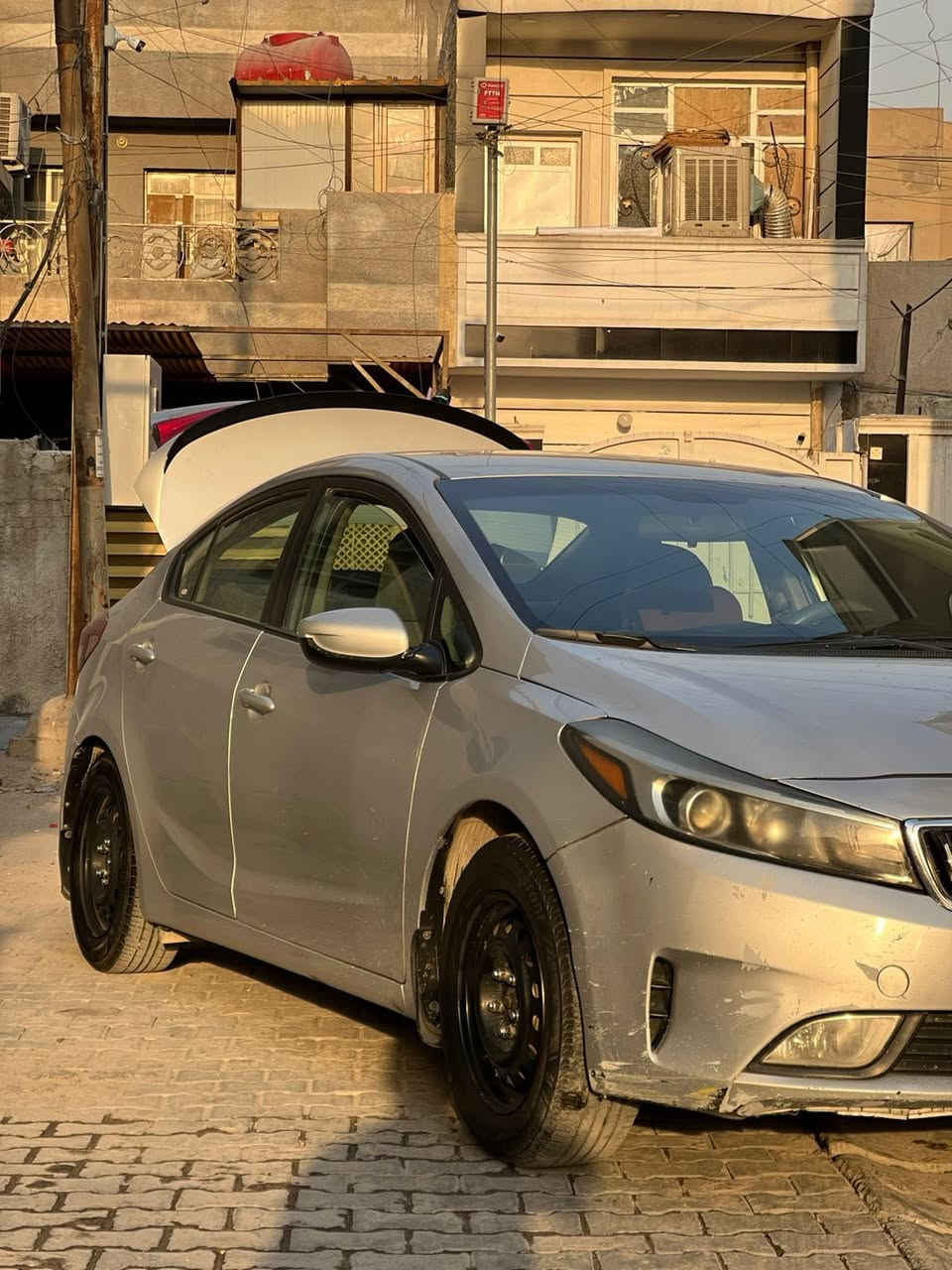 سلام عليكم فورتي موديل ١٧ محرك ٢٠٠٠دوش رقم شمالي تحويل ثاني يوم بسعر مناسب ‭٠٧٧٤ ٦١٦ ٧٤٢٣‬ حادث ٣ قطع بدون دواخل
