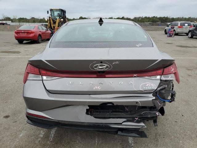 السلام عليكم النترا 2023 هايبرد فول موصفات كلين حادثها جداً بسيط موضح بل صور السيارة ماشية ٣٠ الف جديدة جداً موصفات شاشة كبيرة شاشة متصلة كشنات جلد كشنات تدفئة تبريد لايت خمس عدسات فتحة بصمة حساسات كامرة خلفية وباقي الموصفات المعروفة السعر 125 وبيها مجال حك الجية المكان بغداد السيدية رقمي ***********
