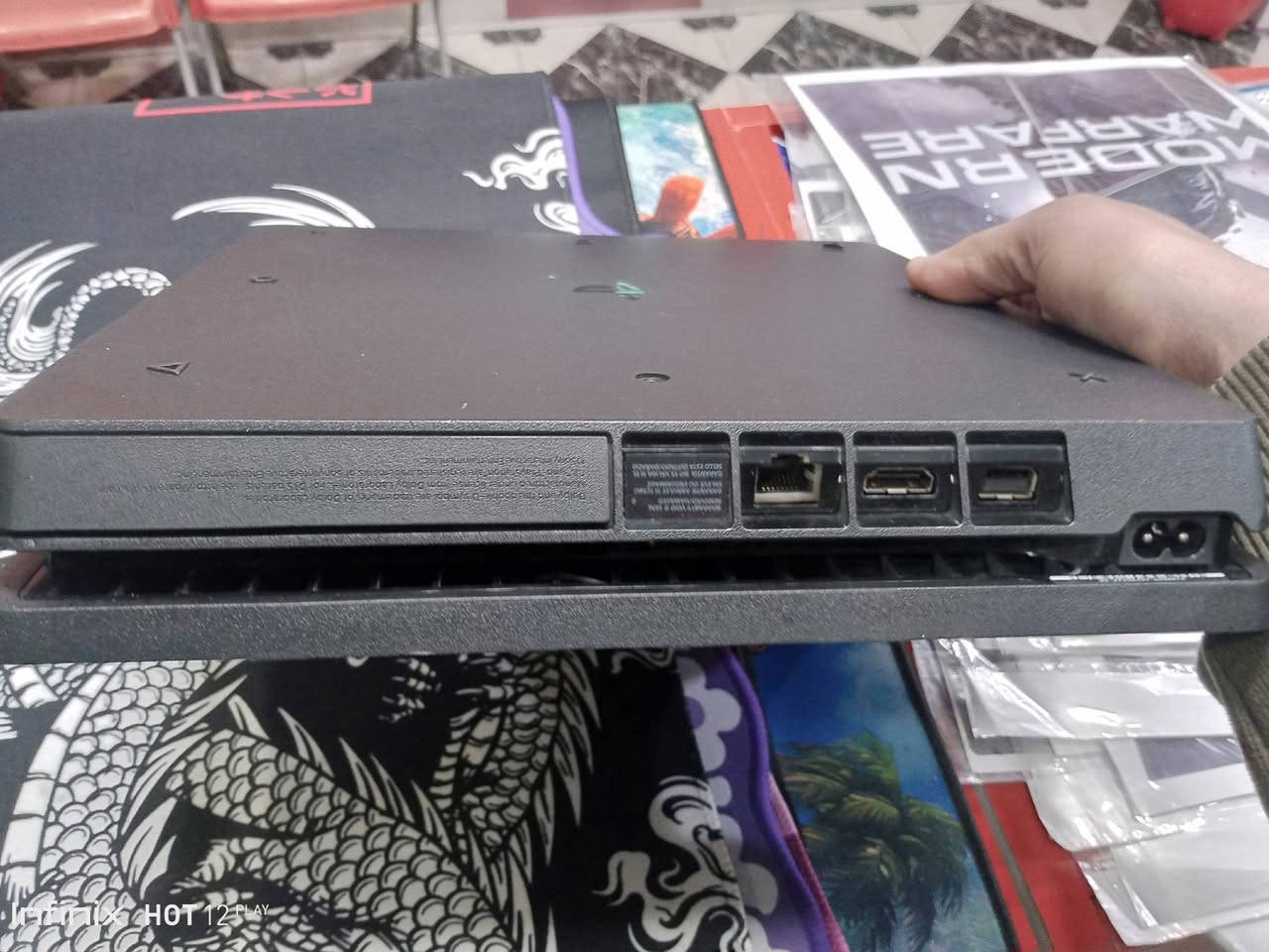 بلي فور سلم اصدار ٩ مهكر  ذاكره ٥٠٠ بي ٥ العاب جهاز كش نظيف لكس ستيكر لا مفتوح ولا مصلح ملحقاته جوستك اصلي وكيبل بور وكيبل HD السعر ٢٥٠ الف 0773986940 يتوفر توصيل


**إذا كنت صاحب هذا الإعلان وتريد حذفه لأي سبب، رجاءا أرسل رسالة إلى الدعم الفني**