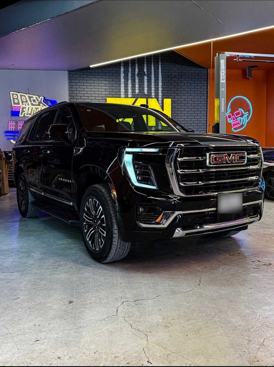 جمسي الفيشن 2025 خليجي بعدهه بحالة زيرو
السيارة ضمان وكالة المنصور (بعدهه تحت الضمان) 
مكفولة من الفتح والدبل كود والصبغ ماشية 13 الف 
رقم بغداد تحويل مباشر 
السعر 615$ وبيهه مجال بسيط 
مكان السيارة بغداد - البلديات 
رقم الهاتف / واتساب : ***********
