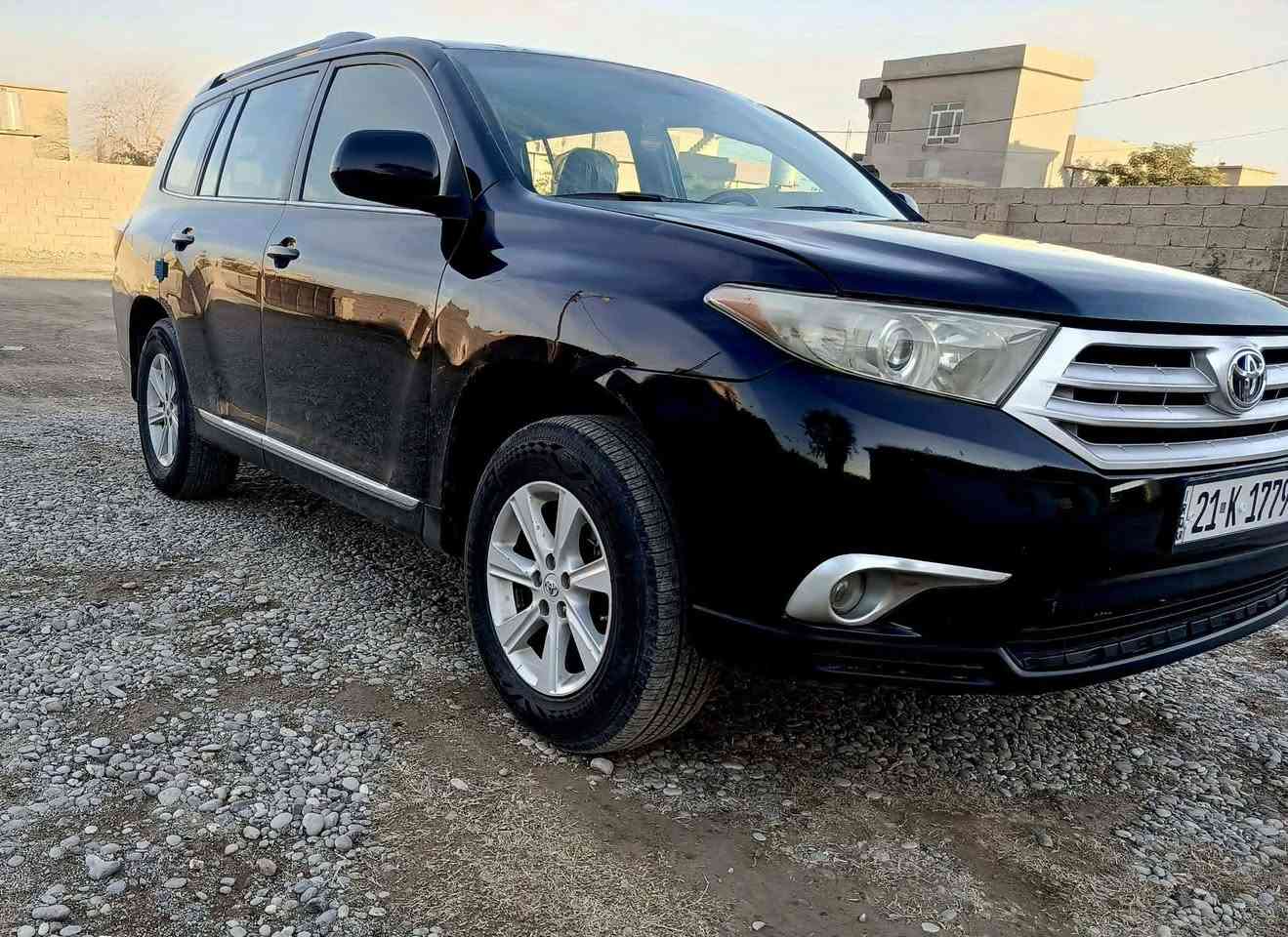 للبيع والمراوس حسب القناعةتيوتاهايلندواردسبعةراكب ثلاث قطع تبريدموديل 12دخول بلعراق كلين كفالةحادث وغرق بلعراق نصف بونيد صبغ بدون دواخل محرك 6 سنوية جديدة شمالي 31 مواصفات تحكمات قيادة شفت ستيرن  كامرة خلفية تو ويل  محرك 6 شد جديد مال كصةقطرةصبغ ماكوبسيارةمكلف بنشراتصال بصاحب الرقم وأخذ كل التفاصيل بيع ومراوس
كركوك قضاء الحويجة ناحية العباسي 
***********
***********
