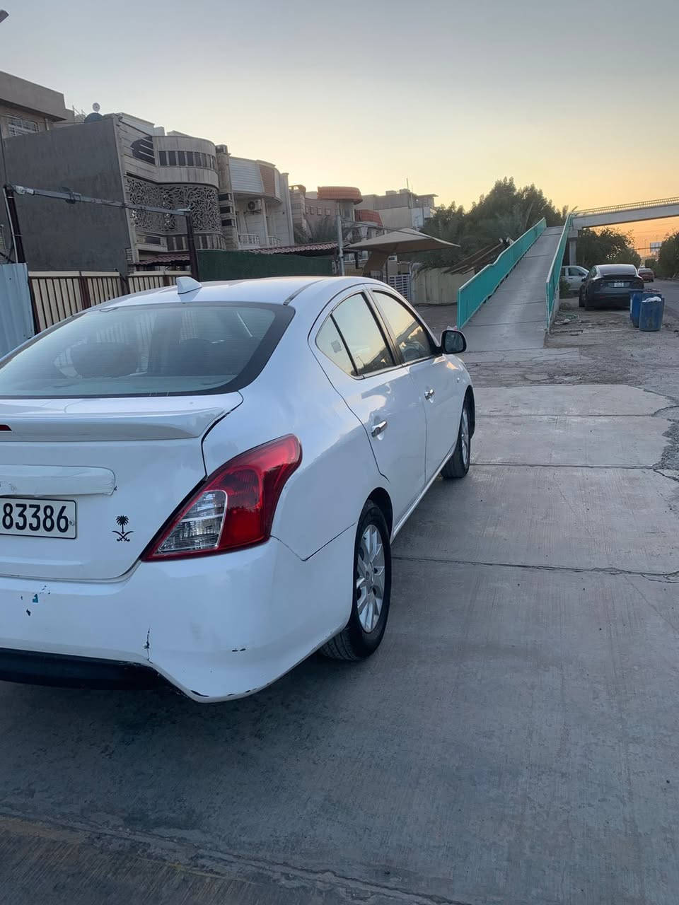 سلام عليكم حبايب
نيسان سني موديل 2024 بليته زركه هندي هندي 
رقم اربيل تحويل او وكاله بيها شبر بالجاملغ والدوسه صبغ مكاني بغداد حي الجامعه السياره نظيفه وجديده ومابيها اي نقص السعر 113 وبيها مجال 
الاتصال ***********
