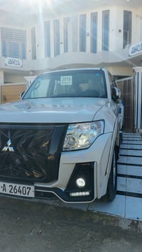 باجيرو ٢٠١٤ • ٣٥٠٠ ٦سلندر • فول مواصفات