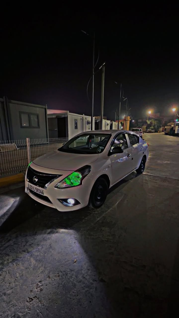 سلام عليكم
نيسان سني هندي لأصلي 
بليتة الزركة 
موديل 2020 
سيارة حلوة وجاهزة من كلشي اي نقص مابيها 
مصروف عليها هواي نفس مو مضوح بل الصور 
رقم اربيل هزة جديدة تحويل ثاني يوم 
مكفولة من الصبغ حتى الدعاميات 
السعر 115 وبي مجال 
مكان السيارة ديالى بعقوبة 
***********
