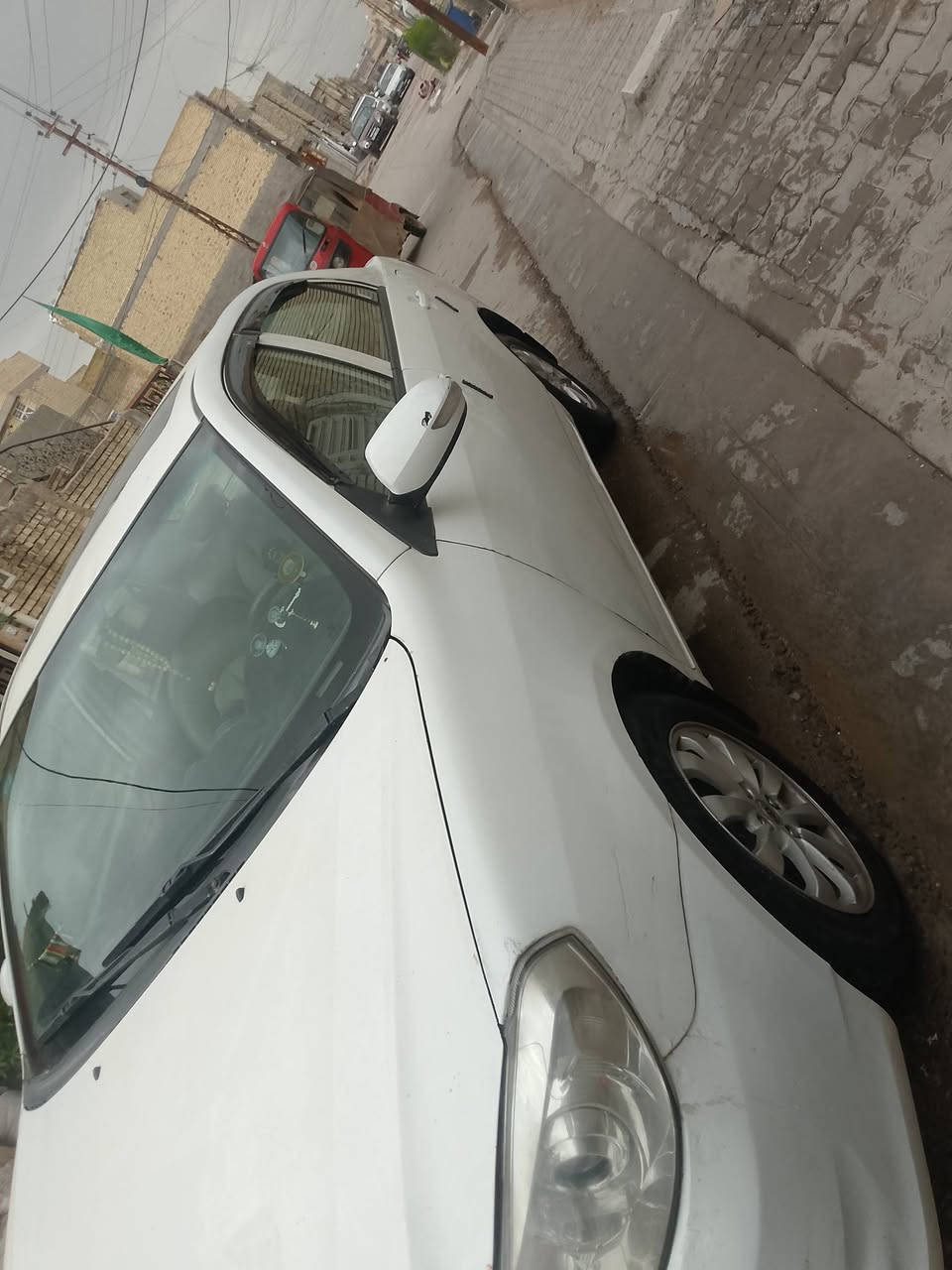 سلام عليكم من رخصت صاحب لكروب لمحترم بي وايدي جي ثري بغداد نكليزي خصوصي موديل 13سياره حلوه وجاهزه كير ومكينه وتماتيك بيه جاملق مبدل سايق وبيه تكحيلات سعره 47وبيه مجال لشراي ويدلل مكانك بغداد رقم ***********وبي وتساب واني خادم
