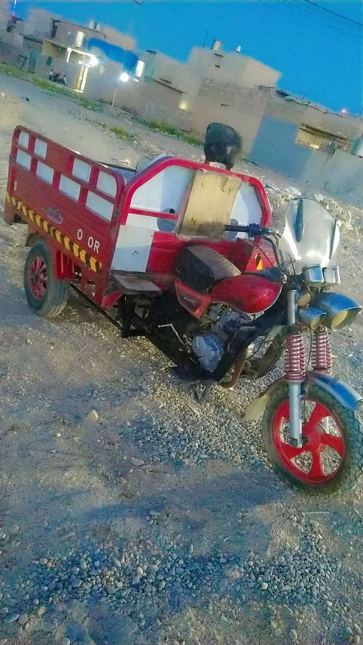 ستوته  بعيره موديل 2020  شاصي شرط نظيف محرك نظيف  موديل 20  وايرمنيه شغاله  تواير نظاف مال شركه منفيس موجود سعر 
900  بيها مجال .  ***********
