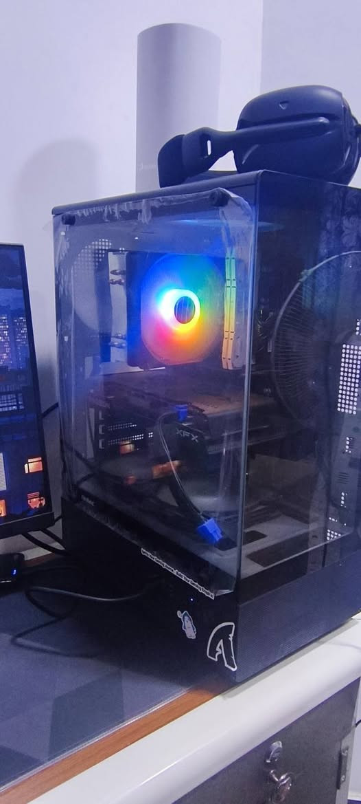 للبيع  PC استعمال قليل نظافة فوول
مواصفات: مذربورد B450pro max
معالج Ryzen5 5500
البور سبلاي the rock650
كرت الشاشة rx 6650xt 
رامات 16
مساحة التخزين M.2 laxer 512

مكاني بغداد

سعر 950
*********** رقمي
