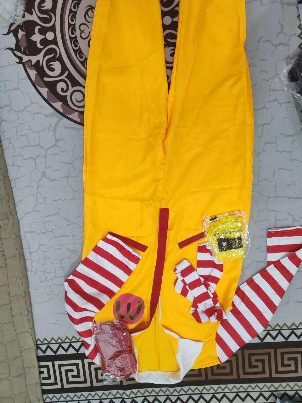 زي تنكري لشخية رونالد ماكدونالدز
السعر 15 مع توصيل


**إذا كنت صاحب هذا الإعلان وتريد حذفه لأي سبب، رجاءا أرسل رسالة إلى الدعم الفني**