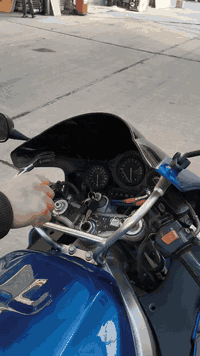 للبيع هوندا CBR 919 مكفولة كير و محرك وكهربائيات
صافية و خرسة (صفارة) مابيها اي عيب مال جناي
***********
