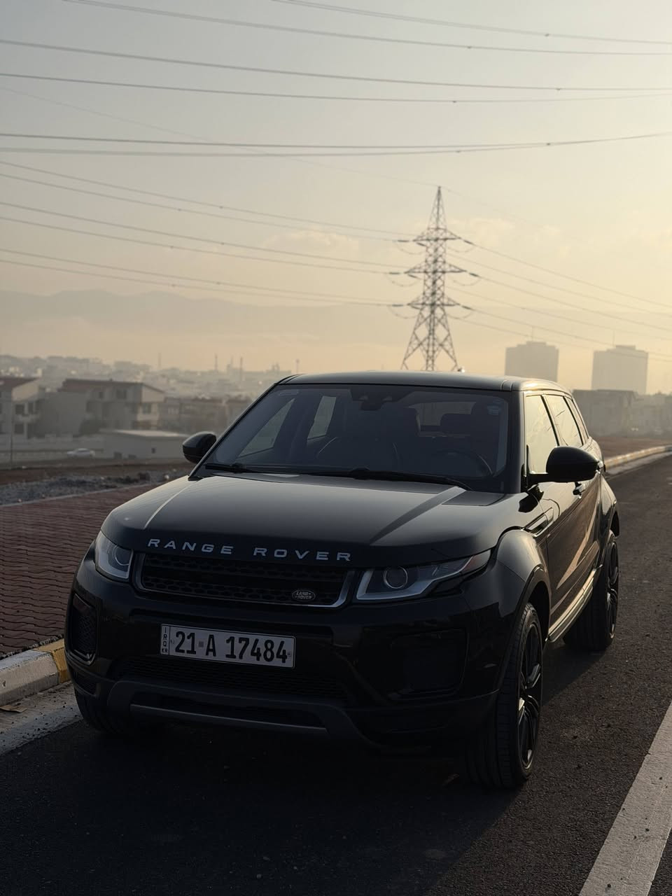 اجدد رانج ايفوك 
بيع او مراوس حسب قناعه 
2018
قطعه وحده صبغ 
سيرفز كامل مكينه ما مفتوحه سيرفز كامل عند الوكاله
ماشيه 55 الف مايل 
صدر جديد 
فول عده فتحه السياره استخدام واحد اخواني 
حساس امامي خلفي 
كامره 
جلد 
فول عده فتحه 
السعر178 وبي مجال 
ب اسمي تحويل باجر 
***********
