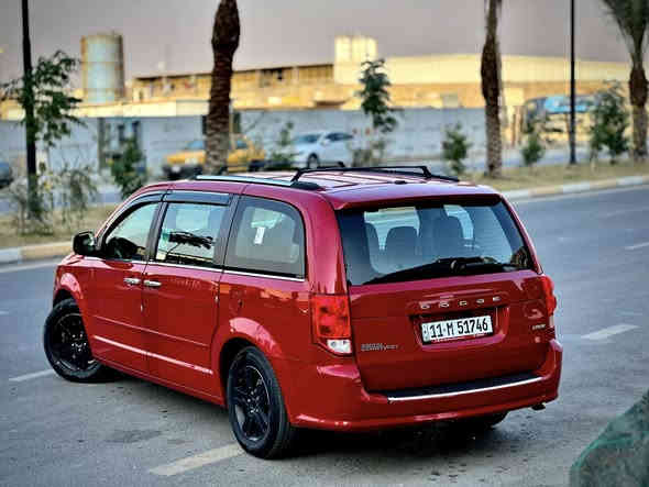 دوج كرفان { 2013 } 🇺🇸
فول مواصفات فقط كشنات مخمل
كير محرك صدر تخم تاير جديد ستوني شادهن اتعد بيهن
كلش جديده السياره ومناقصها برغي
رقمها بغداد دولي بسمي راح اذكر مواصفات السياره الي ميعرفها

🟥 ابواب كلها كهرباء 
🟥 6 جامات كهرباء 
🟥 كشنات كهرباء 
🟥 شاشه كبيره 
🟥 تحكم ستيرن جهتين 
🟥 فرس وسطي بل سقف + شاشات عرض
🟥 تبريد 3 قطع
🟥 تشغيل عن بعد 
🟥 بيها منضومه زنون من تشغل عالي يطلع الصبح 🌞

حادثها 4 قطع شاصي دواخل لغد قماره تكم مكفولات
📍عنوان السياره بغداد حي جهاد 
السعر 💵137 وبي مجال
📞هـ ***********
