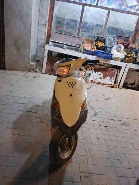 دراجه رمبه لبيع سعر 400 بيه مجال ركز رمبه رمبه لا طلبي وتكلي شبيه***********
