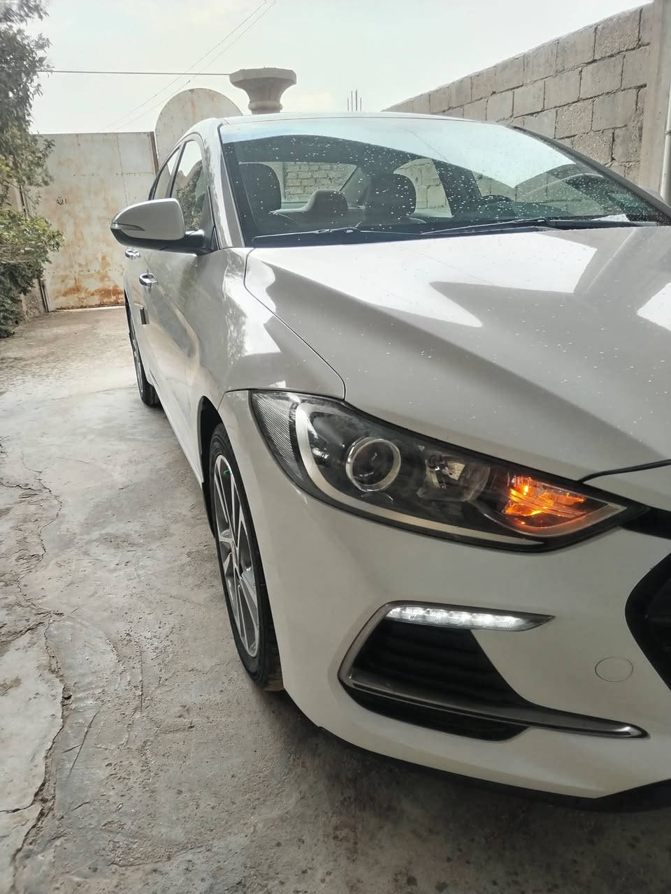 سلام عليكم للبيع الانتره 2019 سوبر خليجي رقم بغداد انكليزي
(سياره مكفوله كفاله عامه) (ماشيه92)
فول مواصفات واحد علئ واحد
-فتحه سلايت +شاشه كامره امامي خلفي+حساسات امامي خلفي +خمسه ويل كب17كروم +انضمة قياده +يدات نيكل +كير محرك وحداديه مكفولة).
(سياره بعدهي زيرو خير من الله)
السعر :167وبيه مجال
رقم الهاتف :***********
مكان :(كربلاء طويريج)
