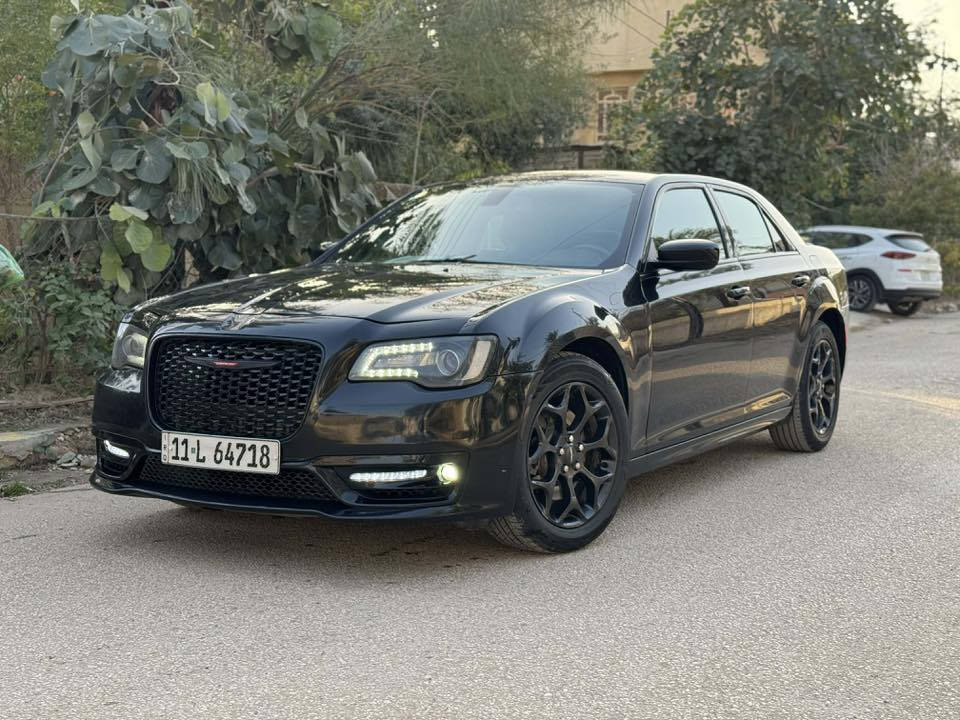 اوباما 2019 رقم بغداد بأسمي
مرمزه ٢٠٢٢
فورويل السياره 
حادثه بابين وبنيد ومبدلات 3 نفس للون بدون ارباك حادثه تافه 
السياره S 
بجم عريض 
شفتات ستيران 
كشنات تدفئه تبريد 
خزن بالكشنات
كشنات ثنينهم كهرباء 
منظومه زنون كلش قويه
هيترات بلمري 
كل نقص مابيه 
حداديه كير مكينه كفاله 
مكاني بابل 
181 
بيه مجال قليل
***********
