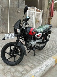 بوكسر للبيع موديل 2023 مرقم وكاملة لوحة وسنوية نكليزي تحويل ثاني يوم م...