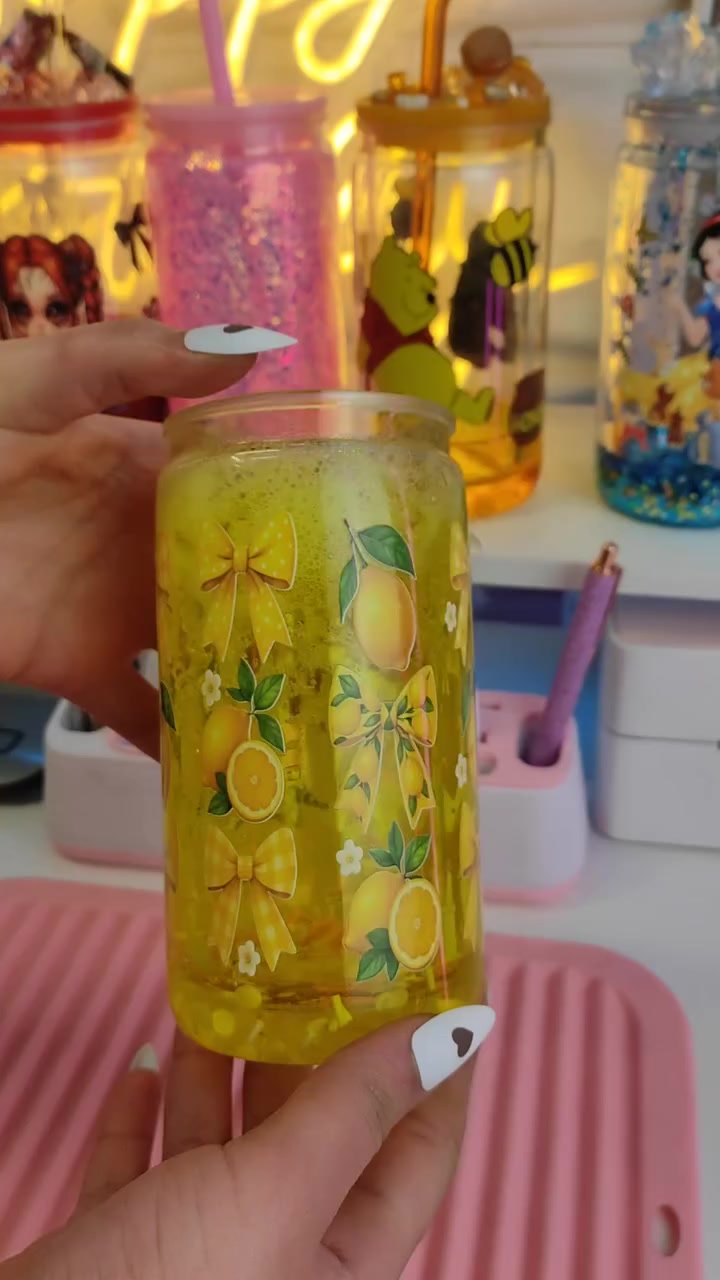 كوب الليمون الصيفي 🍋✨
انتعاش وأناقة في كوب واحد!
تصميم ليمون أصفر مع تفاصيل لامعة ولمسة جمالية مميزة 💛
مثالي للعصائر والمشروبات الباردة 

للحجز مراسلة الصفحة ..
متوفر توصيل لكافة محافظات العراق ..

#الشعب_الصيني_ماله_حل😂😂 #اكسبلور_فولو #ترند #بغداديات


**إذا كنت صاحب هذا الإعلان وتريد حذفه لأي سبب، رجاءا أرسل رسالة إلى الدعم الفني**